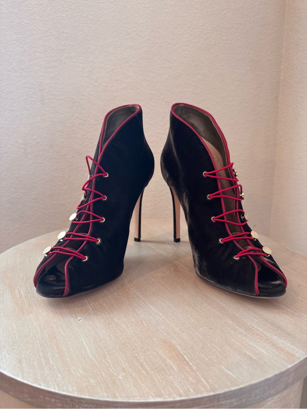Gianvito Rossi Miral Olive Velvet Red  Lace Peep-Toe Bootie - EU 40 - NIB $1,195
